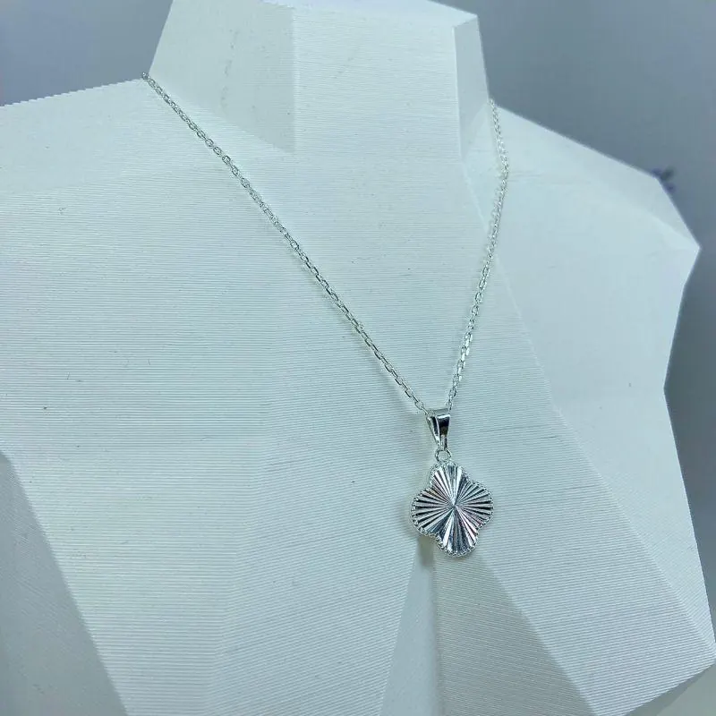 Colar Inspiração Inspiração Van Cleef Diamantada