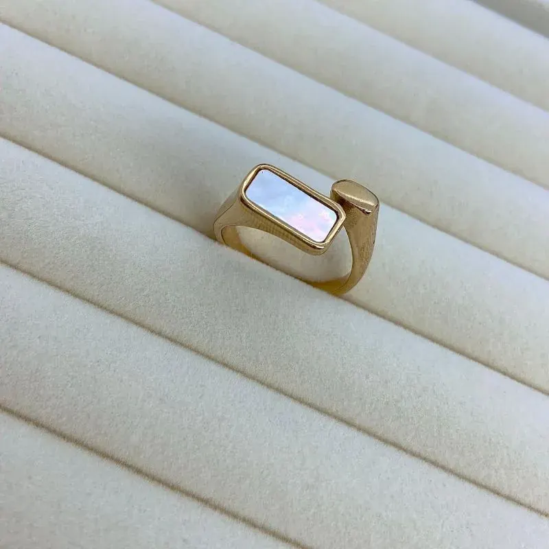 Anel Luxo Retângulo Perolado Steel 316L