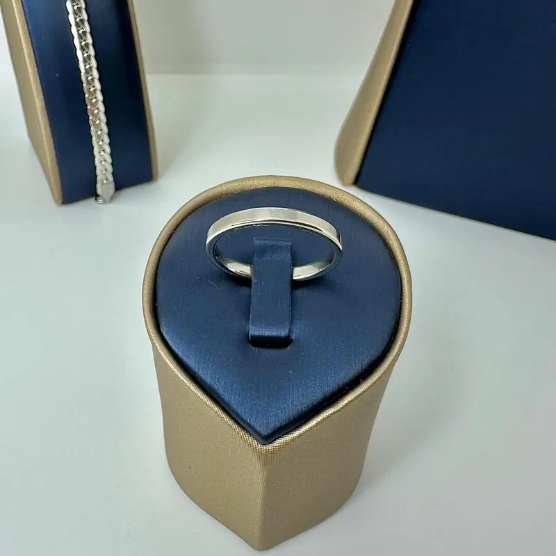 Aliança Quadrada Fina 3mm – foto 3