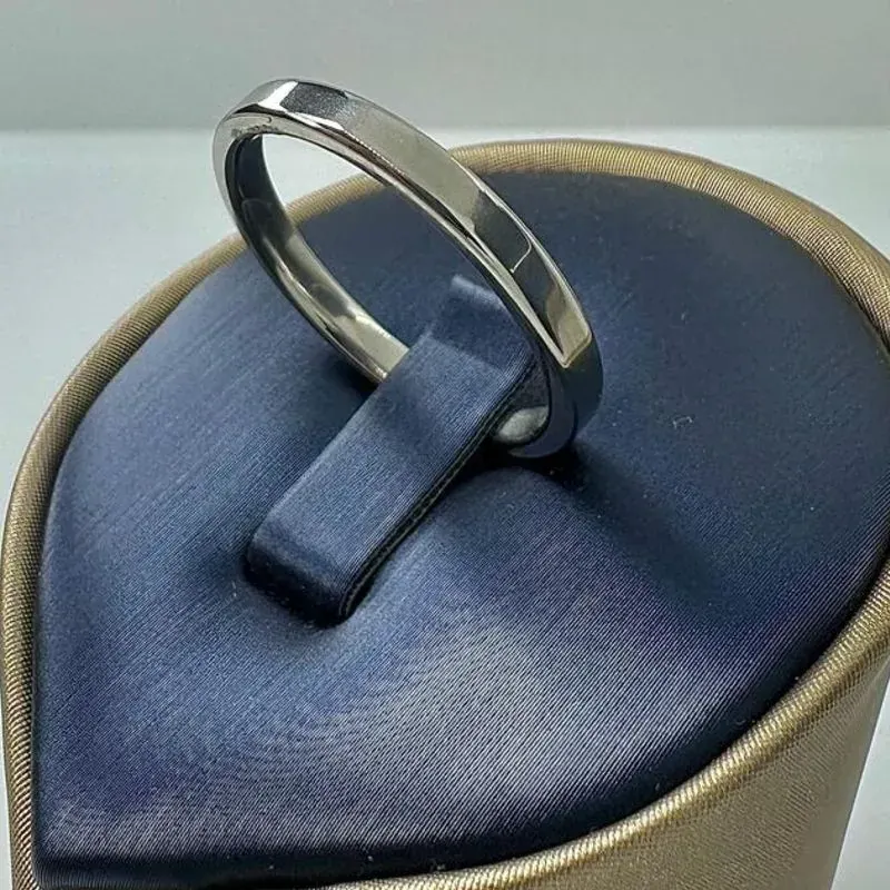 Aliança Quadrada Fina 3mm – foto 6