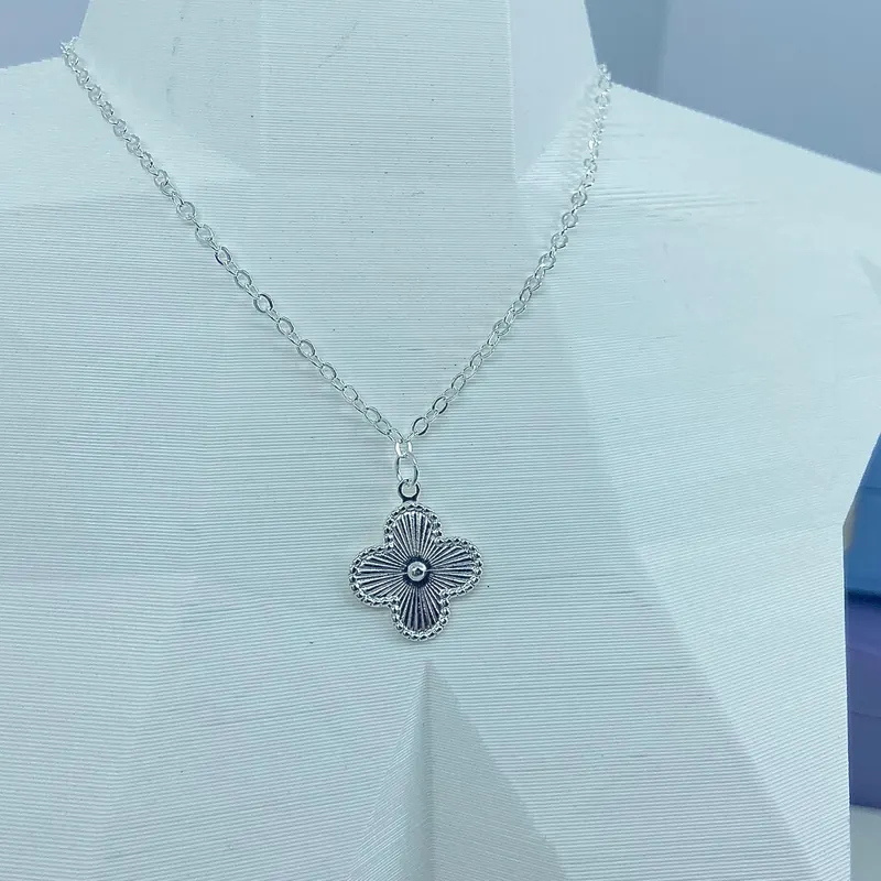 Choker Trevo Pontilhado – foto 2