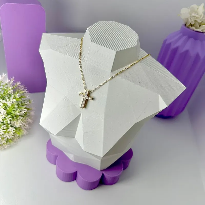 Colar Corrente Crucifixo Cravejado – foto 2