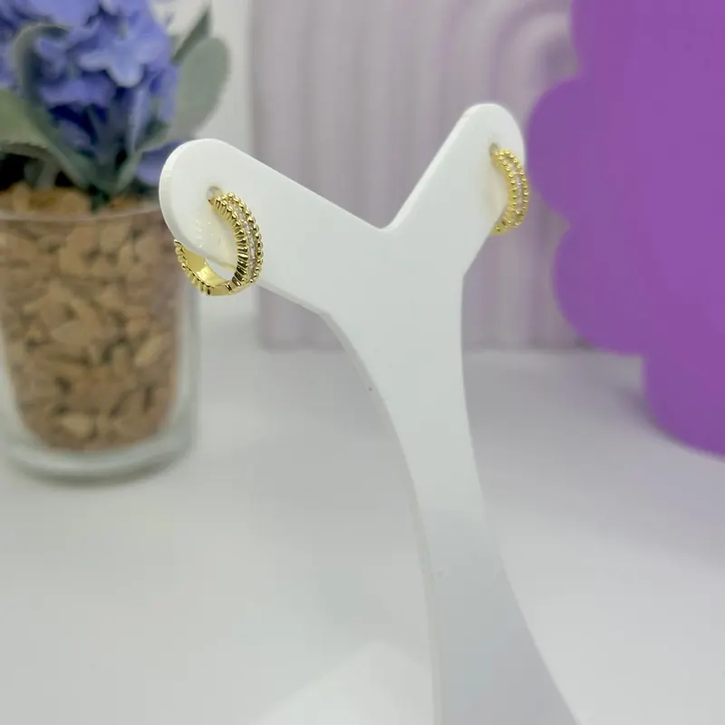 Argola Click Cravejada Pontilhada – foto 3