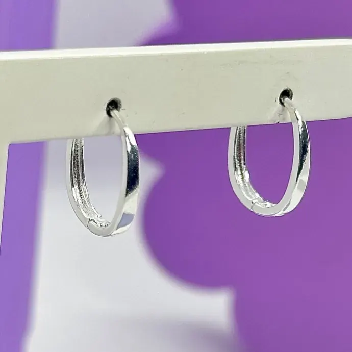 Argola Click Oval Lisa