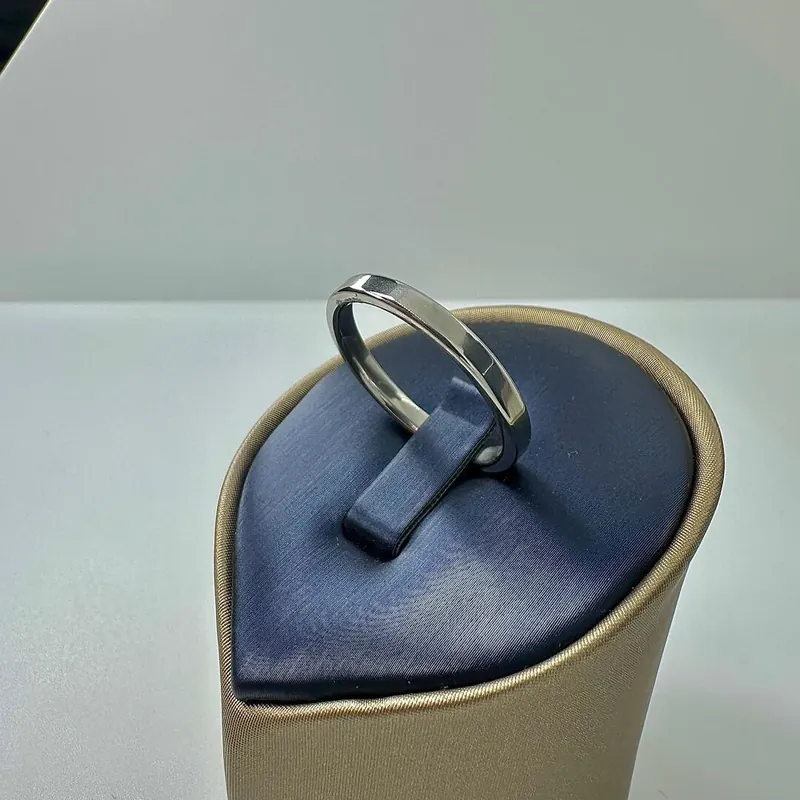 Aliança Quadrada Fina 3mm – foto 2