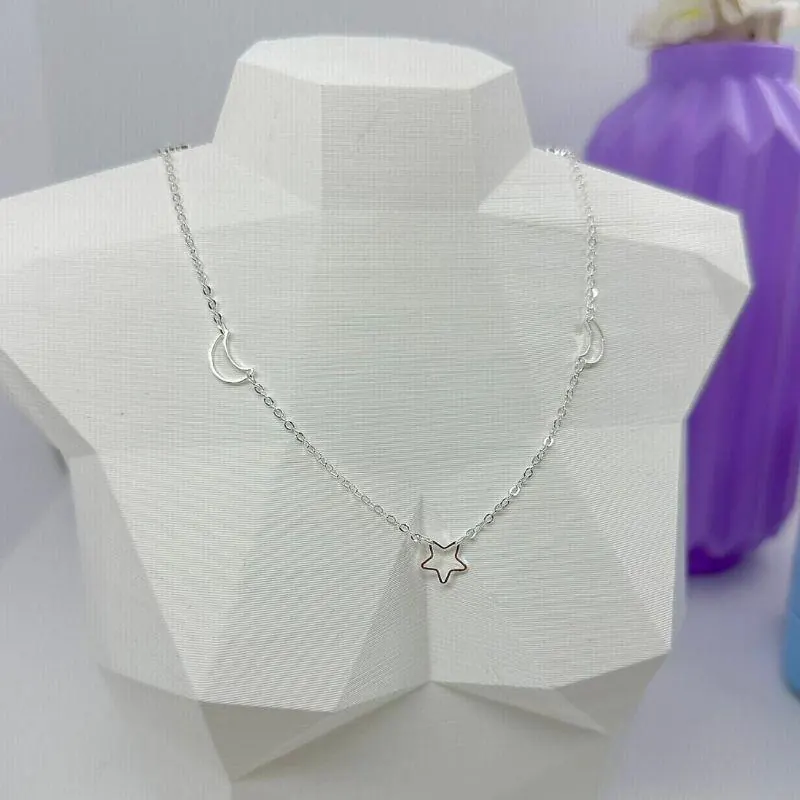 Colar Cadeado Estrela e Lua Vazadas 50CM