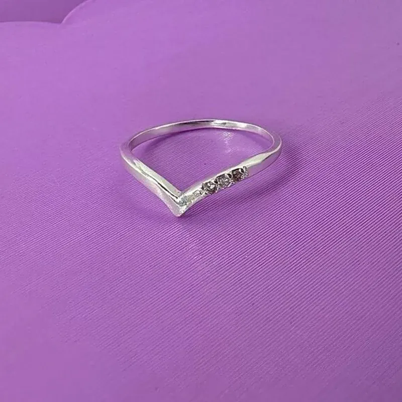 Anel Falange V com 3 Zircônias