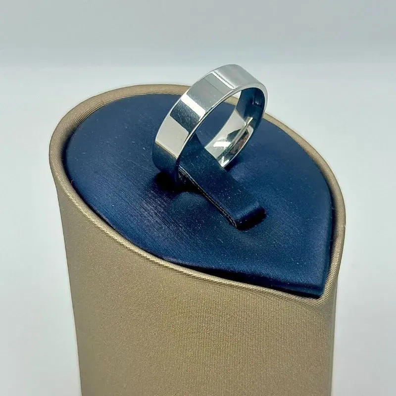 Aliança Quadrada Lisa 6mm Aço 316L – foto 5