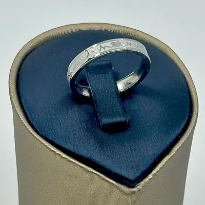 Aliança Quadrada Batimentos 4mm Aço 316L