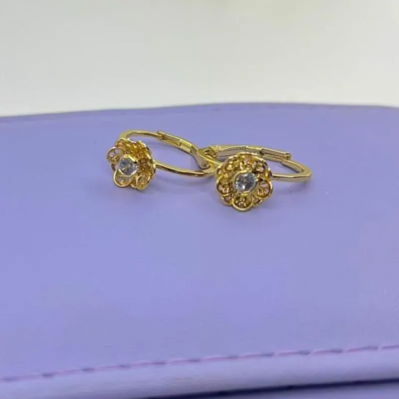 Argola Click Florzinhas