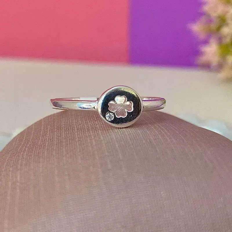Anel Trevinho Micro Zircônia