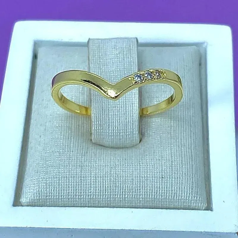 Anel Falange V com 3 Zircônias